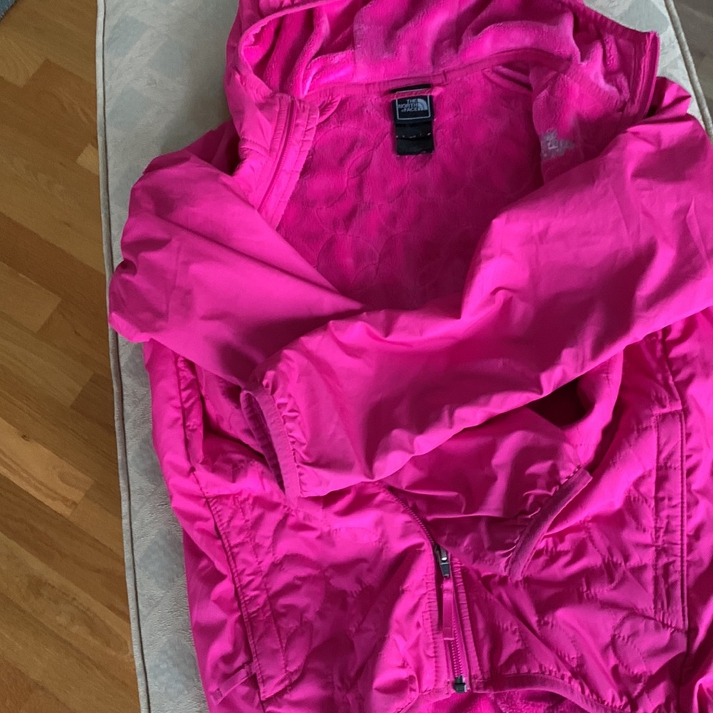 North Face coat, fuzzy inside, attached hood, girls size 10-12. - Picture 7 of 13
